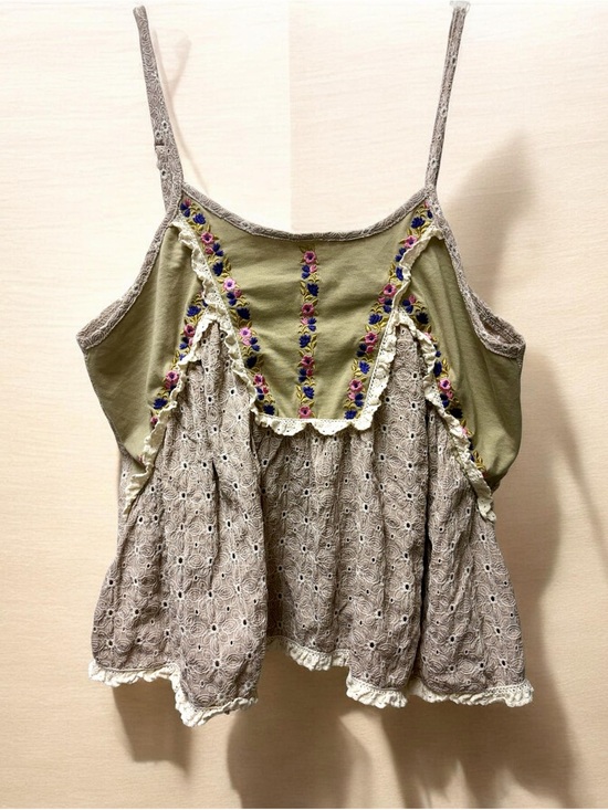POL Tops - POL Boho Embroidered Olive Green and Taupe Lace Tank Top Pink/Purple Coquette💕